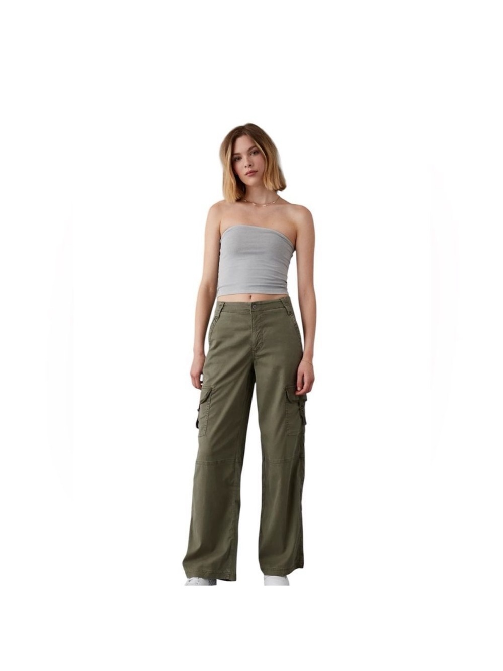 American Eagle Outfitters High Rise Baggy Wide Leg Cargo Pant